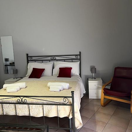 Terrazza Santa Chiara Bed & Breakfast Catania Exterior photo