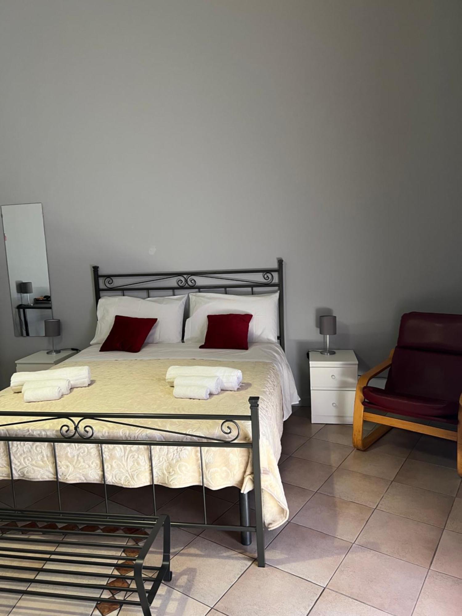 Terrazza Santa Chiara Bed & Breakfast Catania Exterior photo