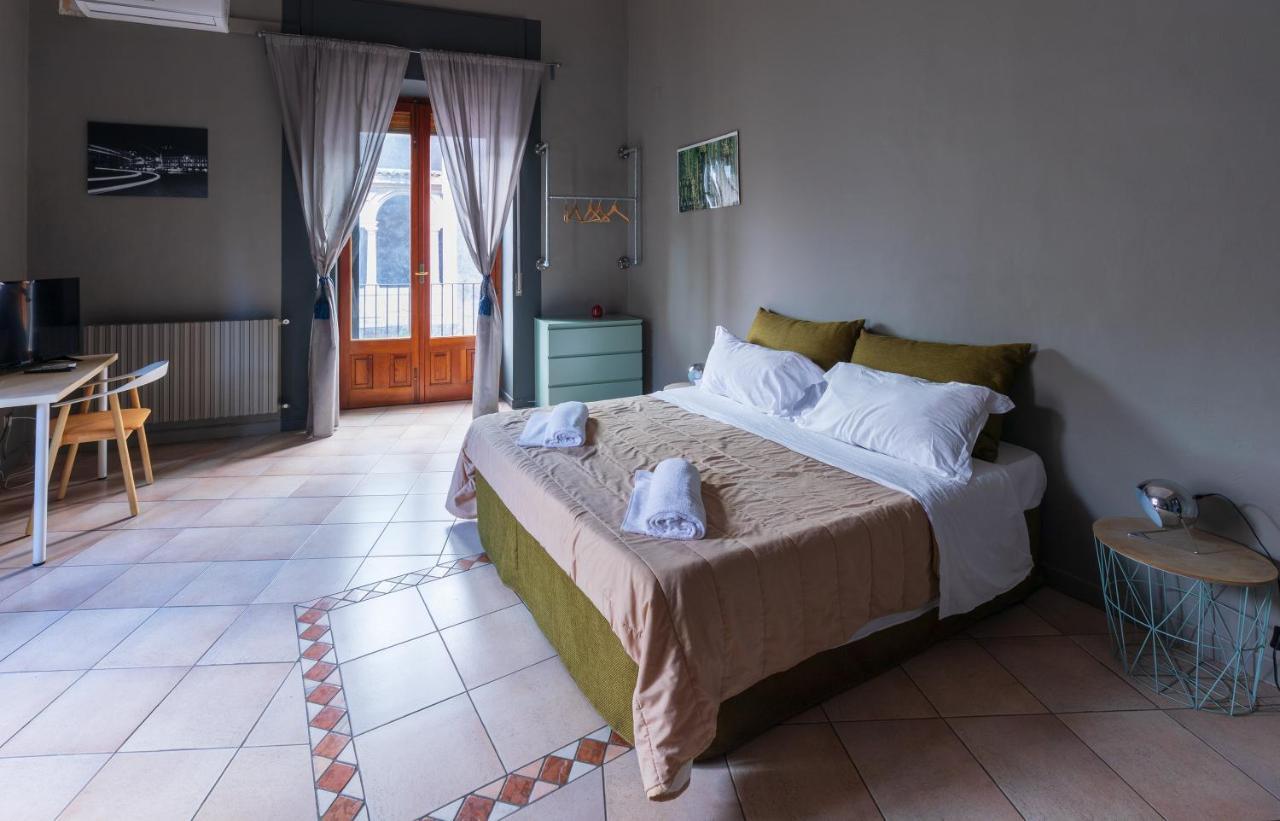 Terrazza Santa Chiara Bed & Breakfast Catania Exterior photo